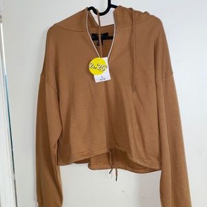 Cropped hoodie !